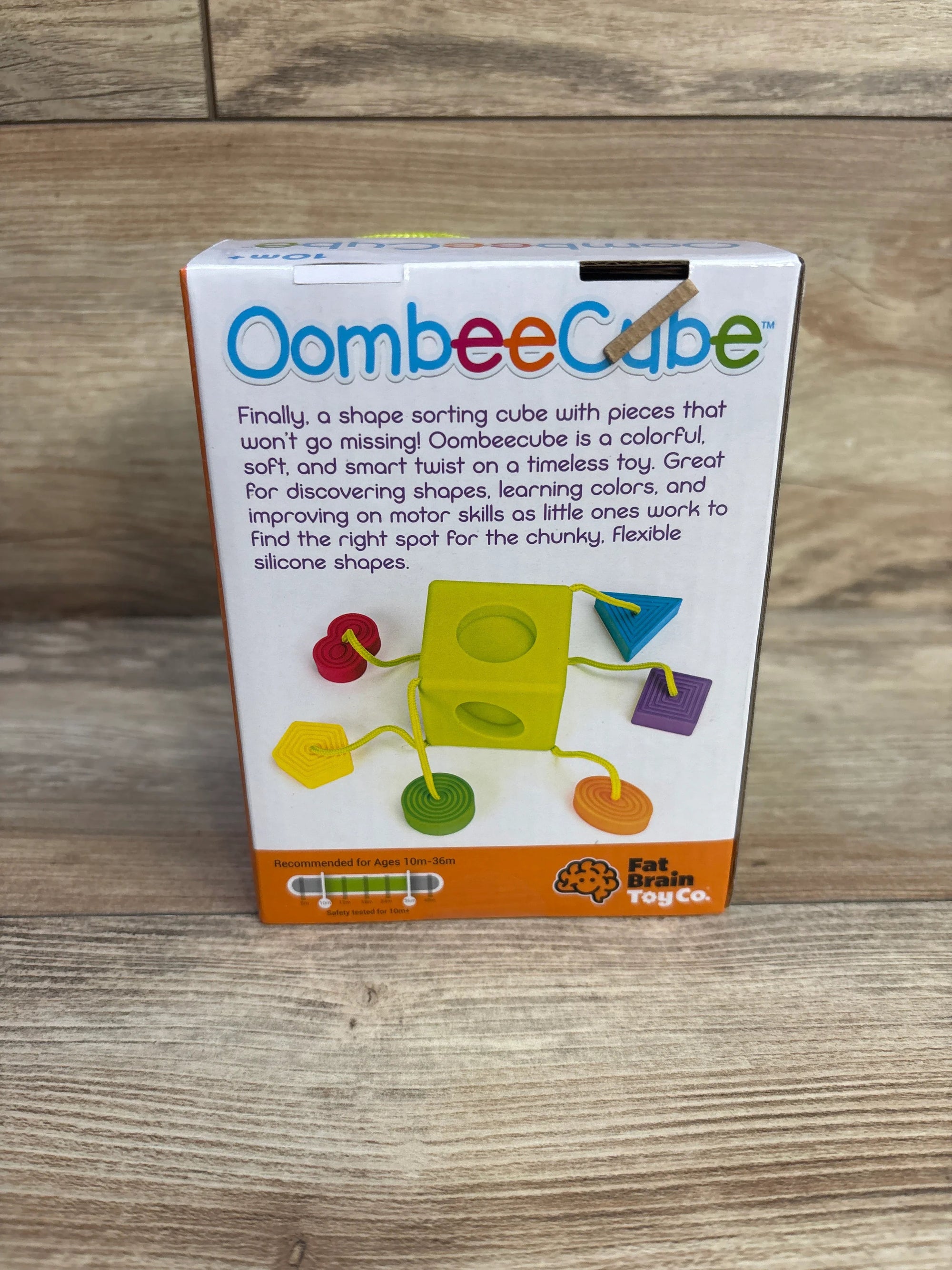 NEW Fat Brain Toys OombeeCube, Lime